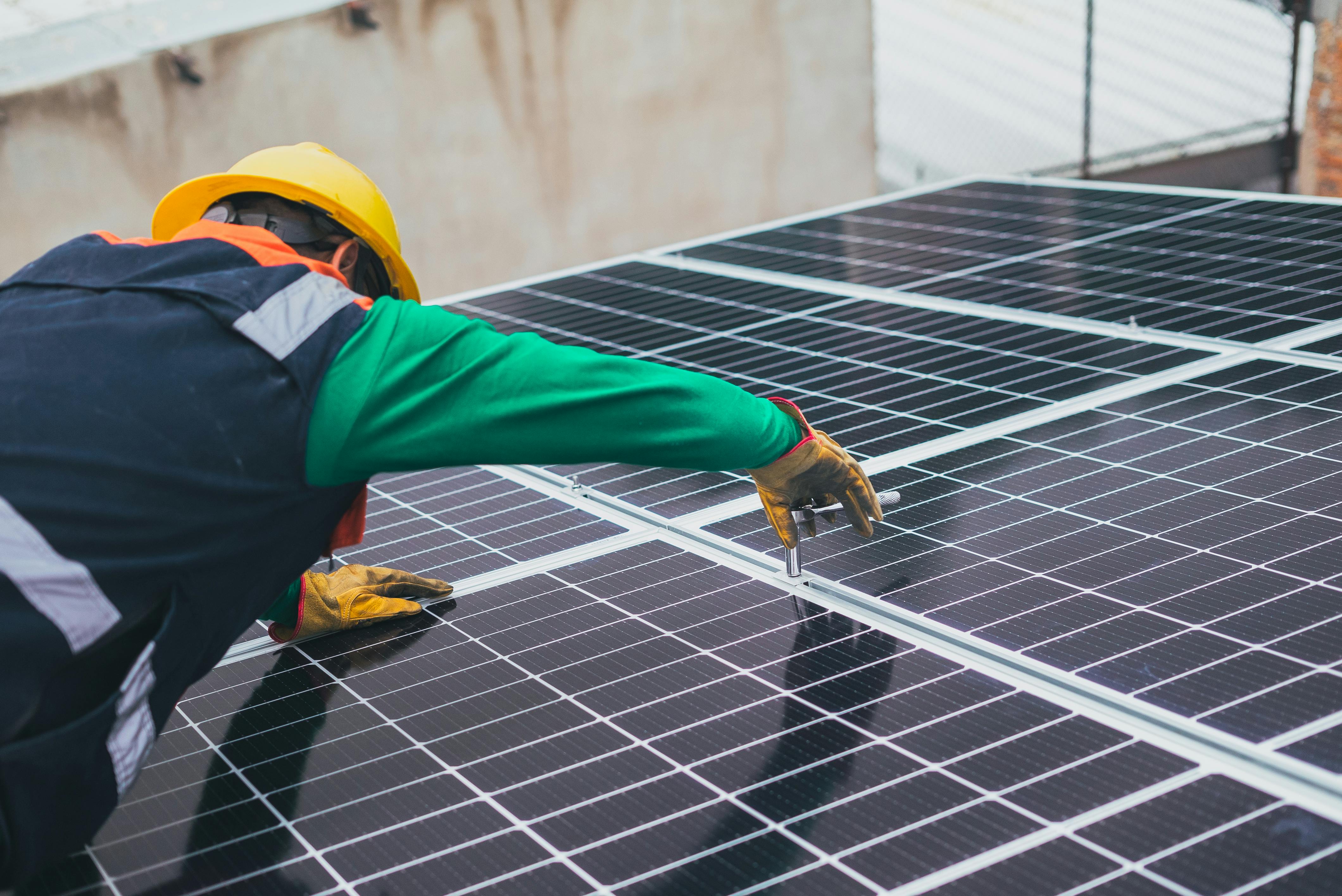 Inversores: componentes esenciales de los sistemas fotovoltaicos